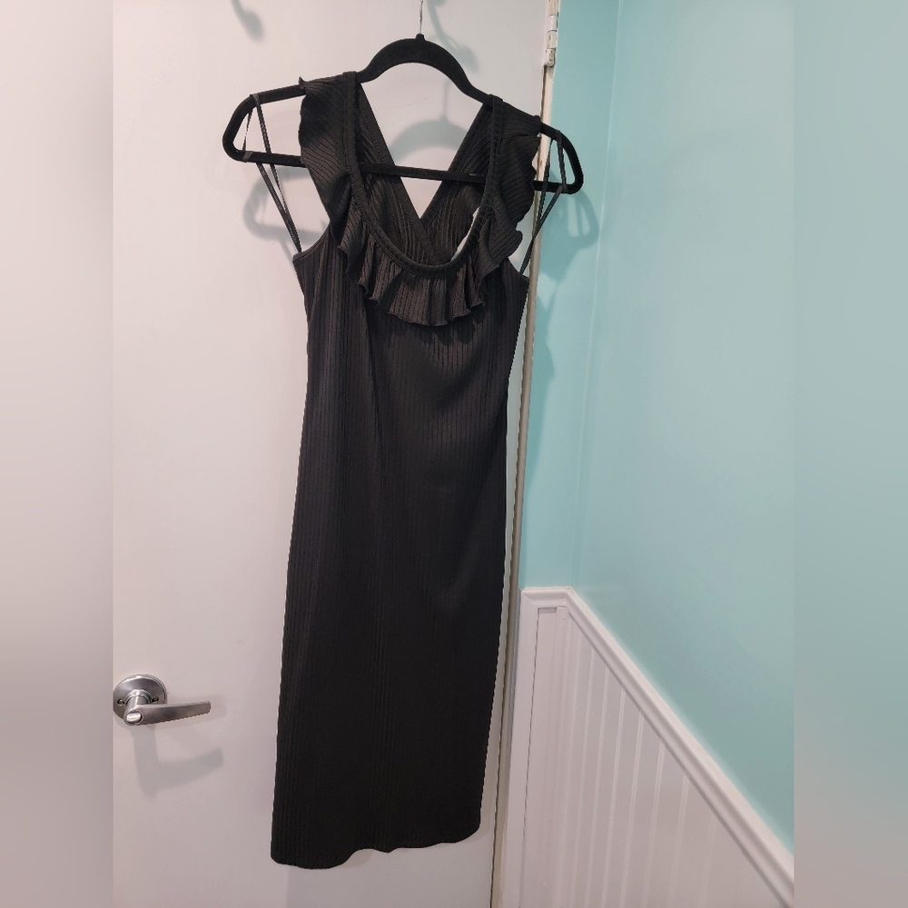 BCBGeneration ruffle trim midi Chic dress  size M